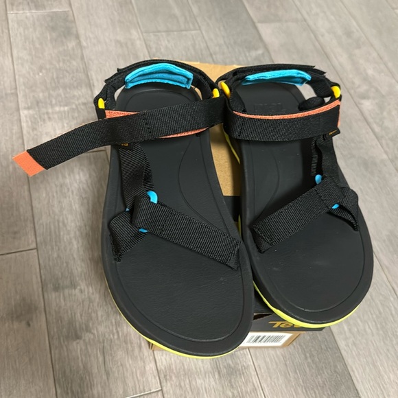 TEVA Hurricane XLT sandals - Picture 4 of 4